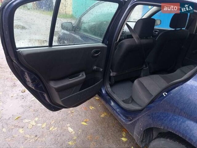 Синій Рено Меган, об'ємом двигуна 1.4 л та пробігом 302 тис. км за 3200 $, фото 16 на Automoto.ua