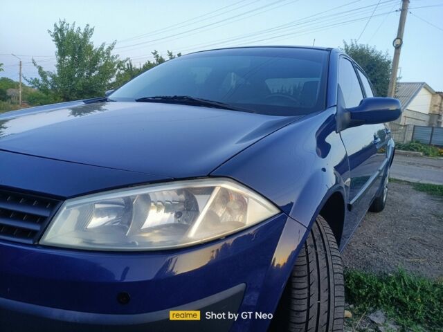 Синий Рено Меган, объемом двигателя 1.6 л и пробегом 280 тыс. км за 5000 $, фото 1 на Automoto.ua