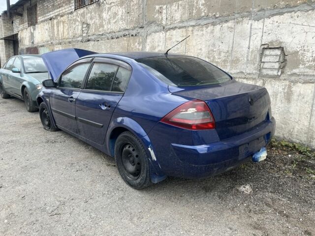 Синій Рено Меган, об'ємом двигуна 1.4 л та пробігом 240 тис. км за 2300 $, фото 2 на Automoto.ua