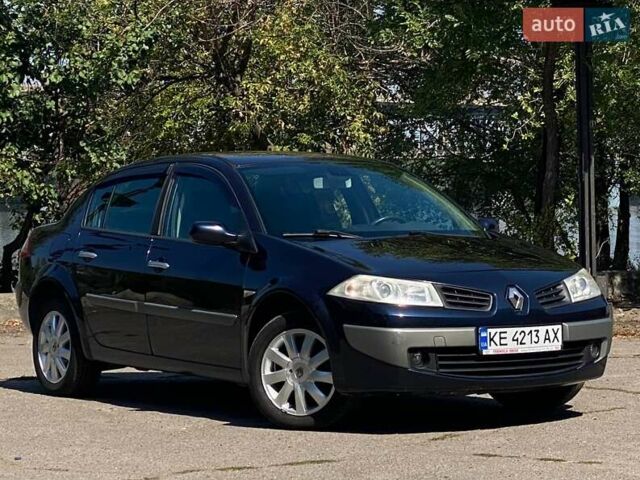 Синій Рено Меган, об'ємом двигуна 2 л та пробігом 156 тис. км за 4800 $, фото 1 на Automoto.ua