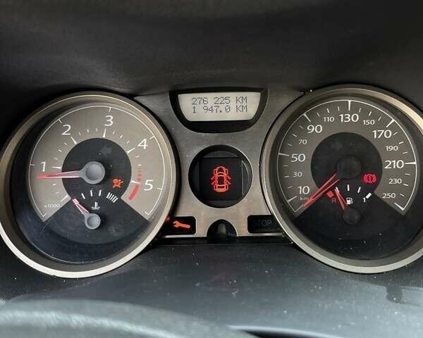 Синий Рено Меган, объемом двигателя 1.5 л и пробегом 276 тыс. км за 2500 $, фото 3 на Automoto.ua