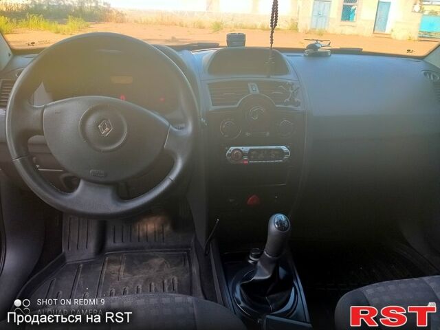 Синий Рено Меган, объемом двигателя 1.4 л и пробегом 200 тыс. км за 5500 $, фото 3 на Automoto.ua