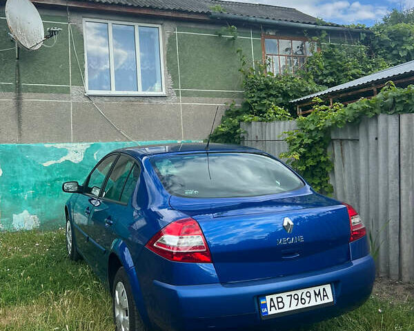 Синий Рено Меган, объемом двигателя 1.6 л и пробегом 194 тыс. км за 5350 $, фото 1 на Automoto.ua