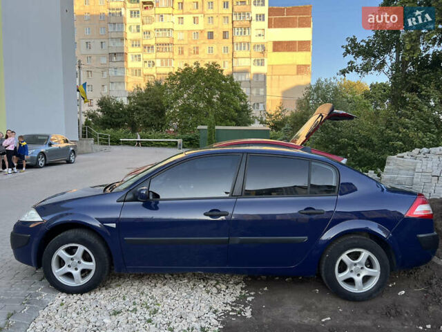 Синий Рено Меган, объемом двигателя 1.39 л и пробегом 310 тыс. км за 4500 $, фото 5 на Automoto.ua