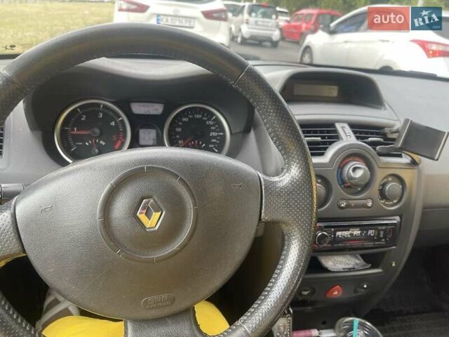 Синий Рено Меган, объемом двигателя 1.87 л и пробегом 201 тыс. км за 6300 $, фото 6 на Automoto.ua