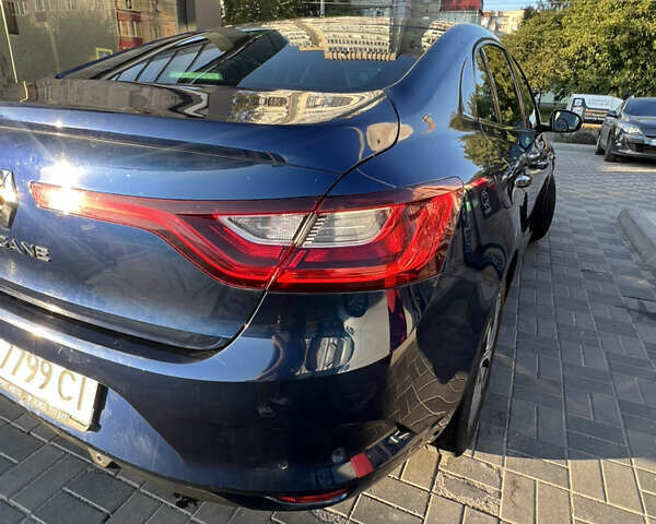 Синий Рено Меган, объемом двигателя 1.5 л и пробегом 65 тыс. км за 17500 $, фото 5 на Automoto.ua