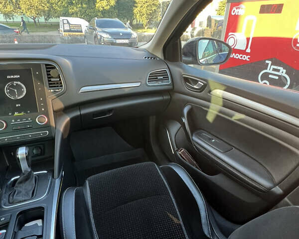 Синий Рено Меган, объемом двигателя 1.5 л и пробегом 65 тыс. км за 17500 $, фото 19 на Automoto.ua