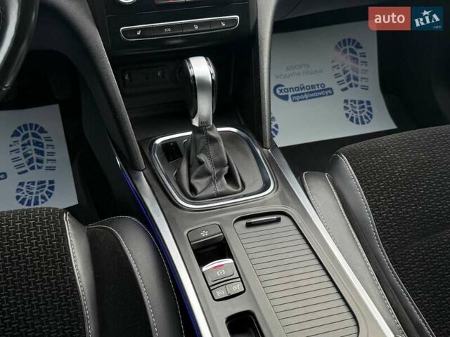 Синий Рено Меган, объемом двигателя 1.46 л и пробегом 139 тыс. км за 15500 $, фото 13 на Automoto.ua