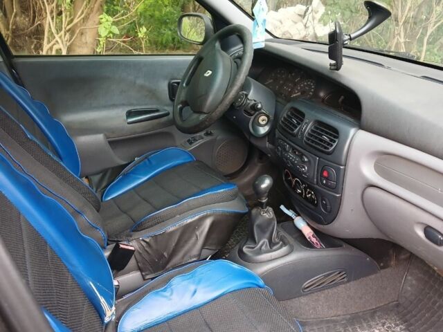 Синий Рено Меган, объемом двигателя 1.4 л и пробегом 156 тыс. км за 1800 $, фото 1 на Automoto.ua