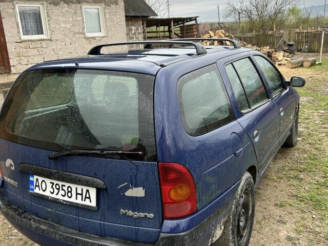 Синий Рено Меган, объемом двигателя 1.6 л и пробегом 270 тыс. км за 1500 $, фото 5 на Automoto.ua