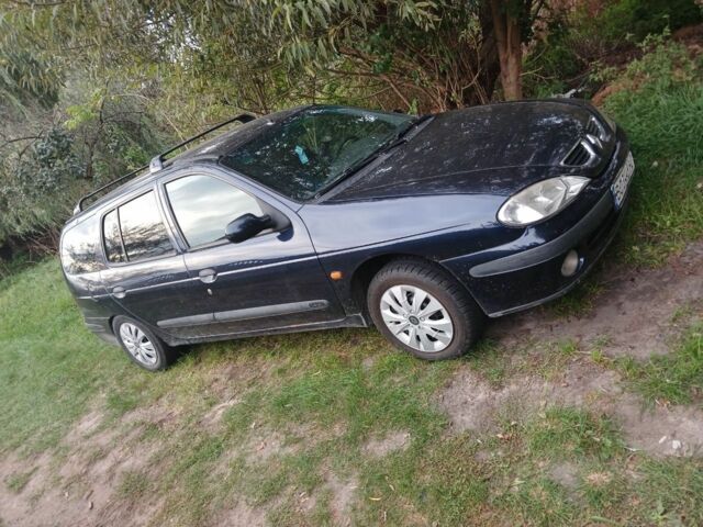 Синий Рено Меган, объемом двигателя 1.4 л и пробегом 156 тыс. км за 1800 $, фото 5 на Automoto.ua