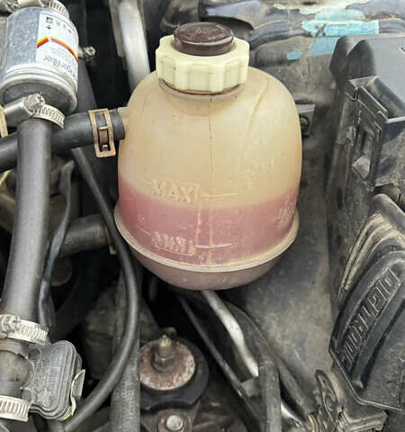 Синий Рено Меган, объемом двигателя 1.6 л и пробегом 310 тыс. км за 3100 $, фото 34 на Automoto.ua