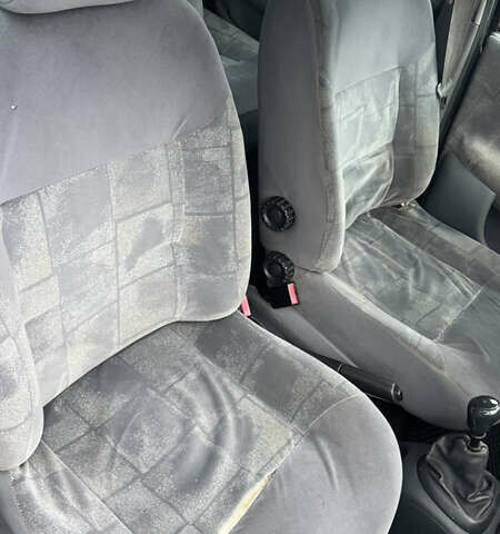 Синий Рено Меган, объемом двигателя 1.6 л и пробегом 310 тыс. км за 3100 $, фото 15 на Automoto.ua