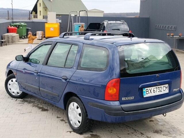 Синій Рено Меган, об'ємом двигуна 1.4 л та пробігом 219 тис. км за 2499 $, фото 13 на Automoto.ua