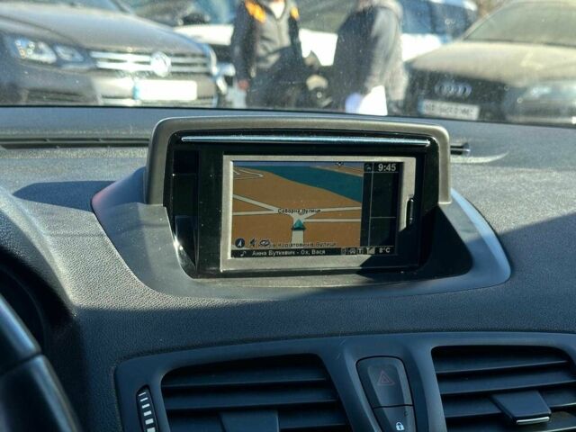 Синій Рено Меган, об'ємом двигуна 1.9 л та пробігом 222 тис. км за 6790 $, фото 15 на Automoto.ua