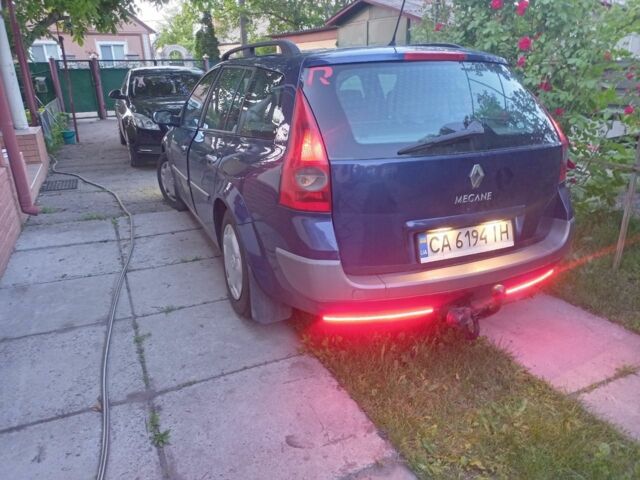 Синий Рено Меган, объемом двигателя 1.9 л и пробегом 1 тыс. км за 2904 $, фото 1 на Automoto.ua