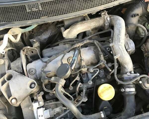 Синий Рено Меган, объемом двигателя 1.87 л и пробегом 398 тыс. км за 3800 $, фото 10 на Automoto.ua