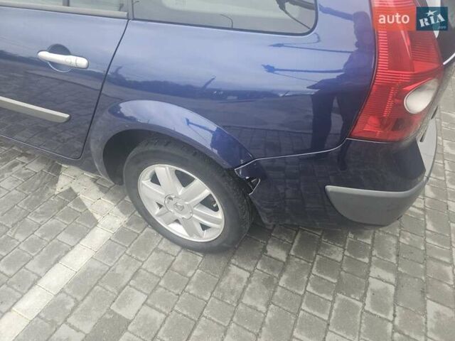 Синий Рено Меган, объемом двигателя 1.6 л и пробегом 240 тыс. км за 4200 $, фото 9 на Automoto.ua