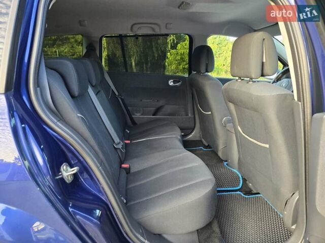 Синий Рено Меган, объемом двигателя 1.6 л и пробегом 267 тыс. км за 4499 $, фото 27 на Automoto.ua