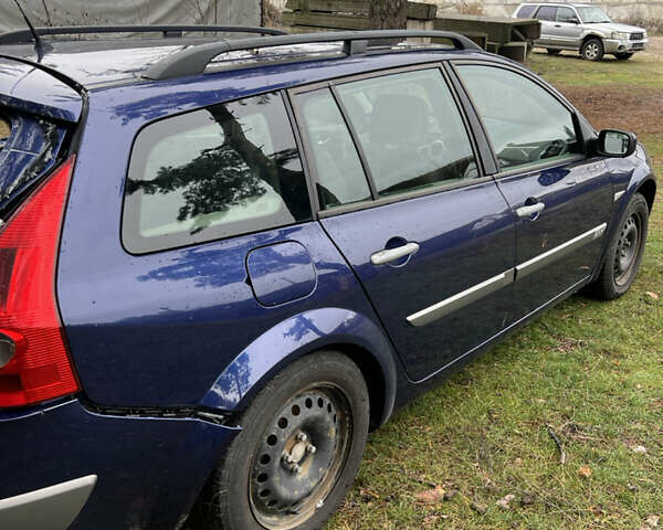 Синий Рено Меган, объемом двигателя 2 л и пробегом 280 тыс. км за 2450 $, фото 3 на Automoto.ua