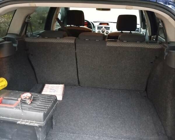 Синій Рено Меган, об'ємом двигуна 1.6 л та пробігом 260 тис. км за 4550 $, фото 12 на Automoto.ua