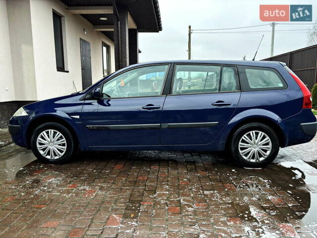 Синій Рено Меган, об'ємом двигуна 1.6 л та пробігом 261 тис. км за 4300 $, фото 1 на Automoto.ua