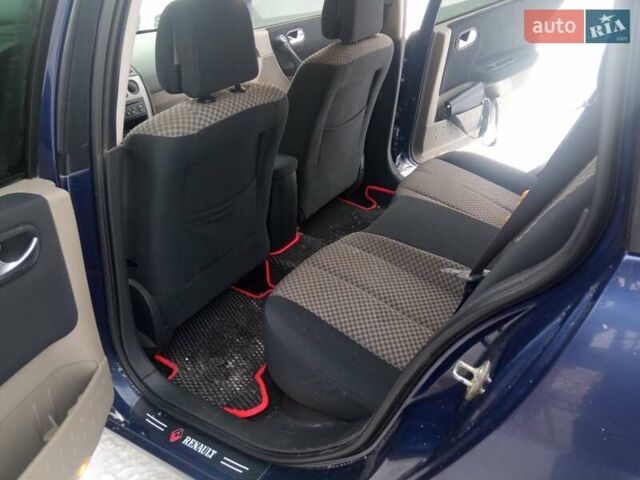 Синий Рено Меган, объемом двигателя 1.6 л и пробегом 217 тыс. км за 4100 $, фото 10 на Automoto.ua