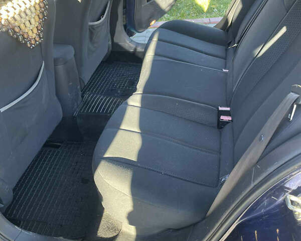 Синий Рено Меган, объемом двигателя 1.6 л и пробегом 270 тыс. км за 4500 $, фото 6 на Automoto.ua