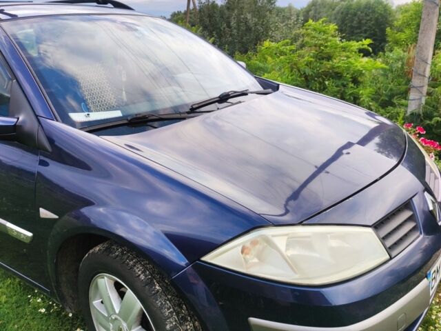 Рено Меган 2004 у Києві на Automoto.ua Синій Рено Меган, об'ємом двигуна 0 л та пробігом 302 тис. км за 4500 $, фото 1 на Automoto.ua