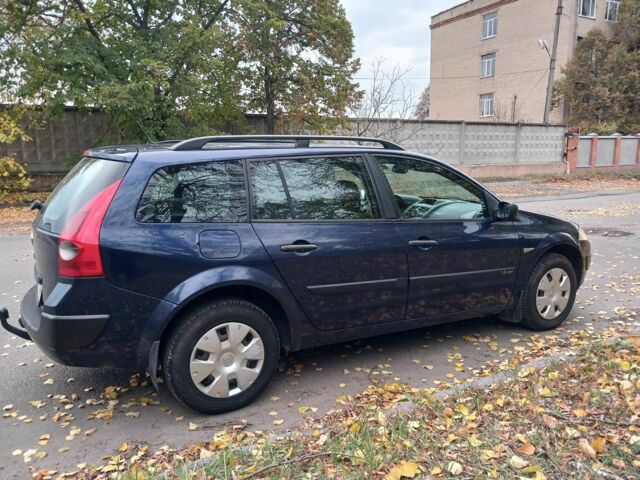 Рено Меган 2004 у Харкові на Automoto.ua Синій Рено Меган, об'ємом двигуна 1.6 л та пробігом 377 тис. км за 4300 $, фото 1 на Automoto.ua