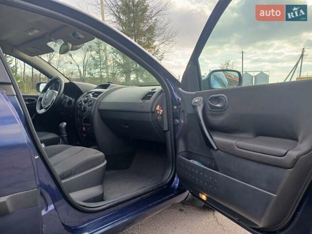 Синий Рено Меган, объемом двигателя 1.6 л и пробегом 377 тыс. км за 3950 $, фото 10 на Automoto.ua