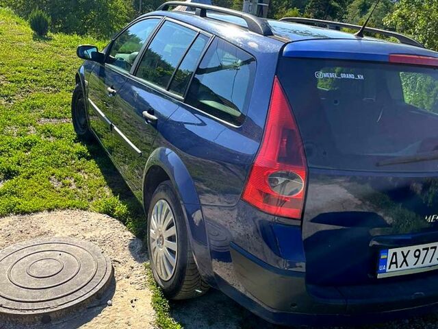 Синий Рено Меган, объемом двигателя 1.4 л и пробегом 255 тыс. км за 3700 $, фото 5 на Automoto.ua