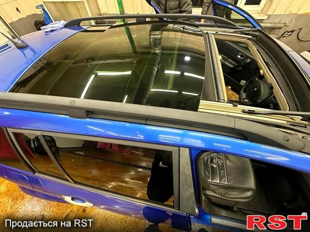 Синий Рено Меган, объемом двигателя 1.5 л и пробегом 0 тыс. км за 4000 $, фото 2 на Automoto.ua
