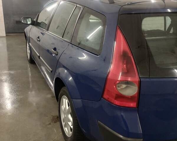 Синий Рено Меган, объемом двигателя 1.5 л и пробегом 270 тыс. км за 3850 $, фото 10 на Automoto.ua