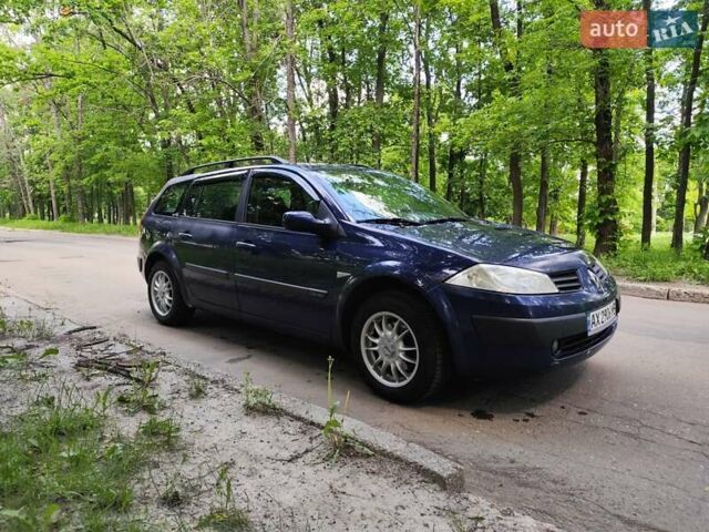 Синий Рено Меган, объемом двигателя 1.6 л и пробегом 260 тыс. км за 3950 $, фото 6 на Automoto.ua