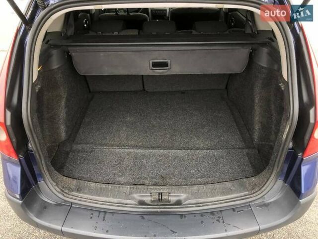 Синій Рено Меган, об'ємом двигуна 0 л та пробігом 229 тис. км за 4100 $, фото 39 на Automoto.ua