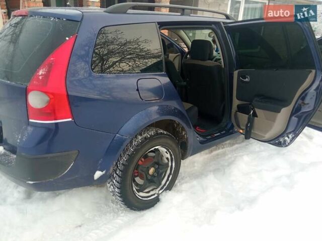 Синий Рено Меган, объемом двигателя 1.6 л и пробегом 217 тыс. км за 4100 $, фото 7 на Automoto.ua