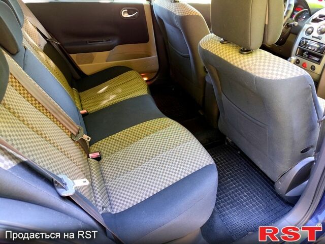 Синій Рено Меган, об'ємом двигуна 1.6 л та пробігом 0 тис. км за 4300 $, фото 10 на Automoto.ua