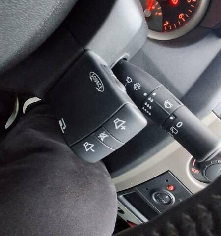 Синий Рено Меган, объемом двигателя 1.6 л и пробегом 193 тыс. км за 4499 $, фото 20 на Automoto.ua