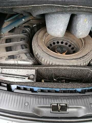 Синий Рено Меган, объемом двигателя 1.6 л и пробегом 250 тыс. км за 4000 $, фото 24 на Automoto.ua