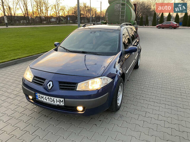 Синий Рено Меган, объемом двигателя 1.87 л и пробегом 376 тыс. км за 4400 $, фото 4 на Automoto.ua