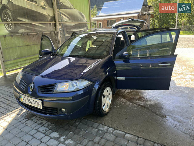 Синій Рено Меган, об'ємом двигуна 1.46 л та пробігом 270 тис. км за 3800 $, фото 15 на Automoto.ua