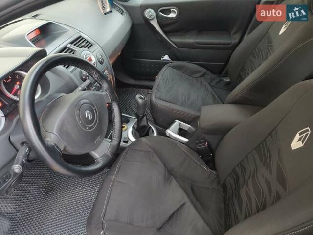 Синій Рено Меган, об'ємом двигуна 1.6 л та пробігом 189 тис. км за 4700 $, фото 22 на Automoto.ua