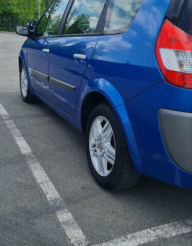 Синий Рено Меган, объемом двигателя 2 л и пробегом 262 тыс. км за 4800 $, фото 4 на Automoto.ua