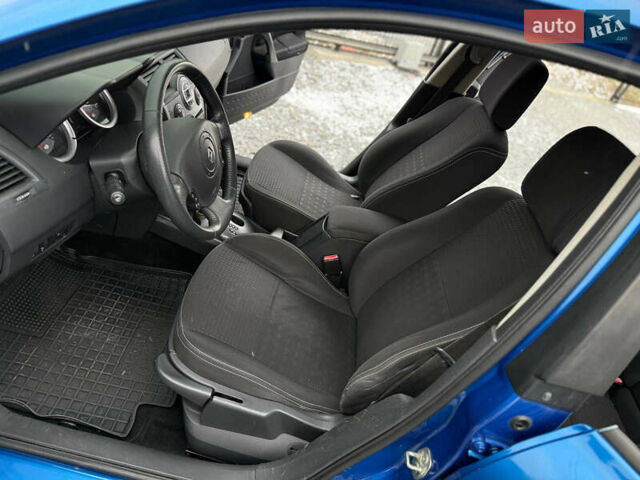 Синій Рено Меган, об'ємом двигуна 1.6 л та пробігом 215 тис. км за 4999 $, фото 34 на Automoto.ua