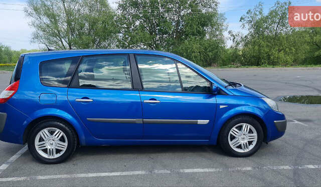 Синий Рено Меган, объемом двигателя 2 л и пробегом 262 тыс. км за 4800 $, фото 9 на Automoto.ua