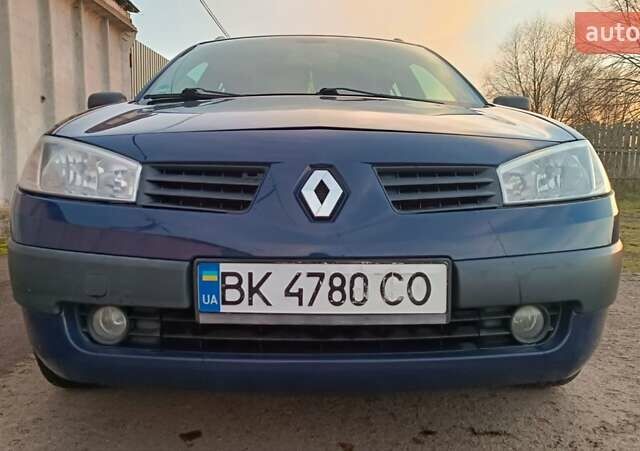 Синий Рено Меган, объемом двигателя 1.6 л и пробегом 205 тыс. км за 3650 $, фото 29 на Automoto.ua