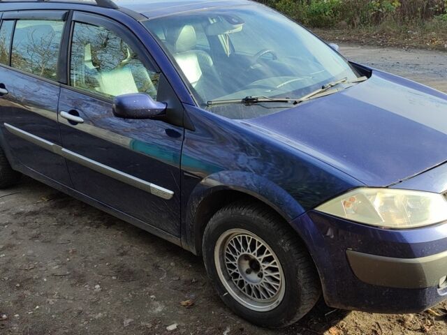Синий Рено Меган, объемом двигателя 0 л и пробегом 375 тыс. км за 3700 $, фото 2 на Automoto.ua