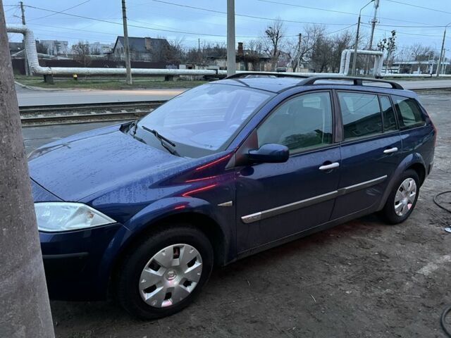 Синій Рено Меган, об'ємом двигуна 1.6 л та пробігом 225 тис. км за 5250 $, фото 1 на Automoto.ua