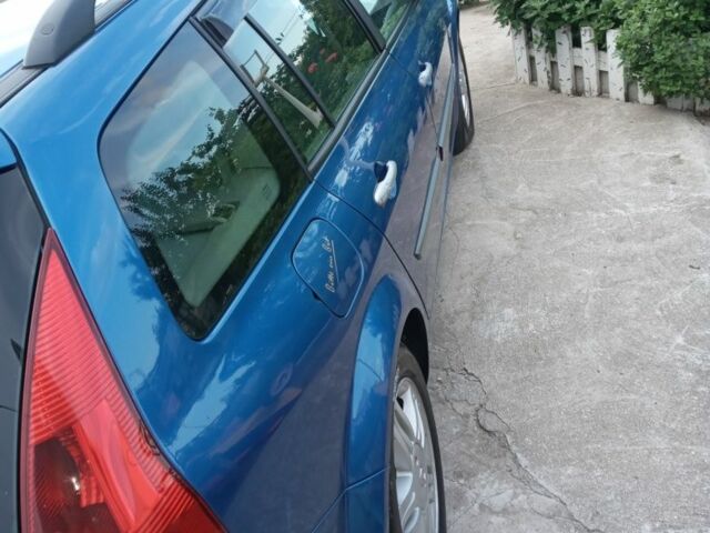 Синій Рено Меган, об'ємом двигуна 2 л та пробігом 2 тис. км за 6700 $, фото 2 на Automoto.ua